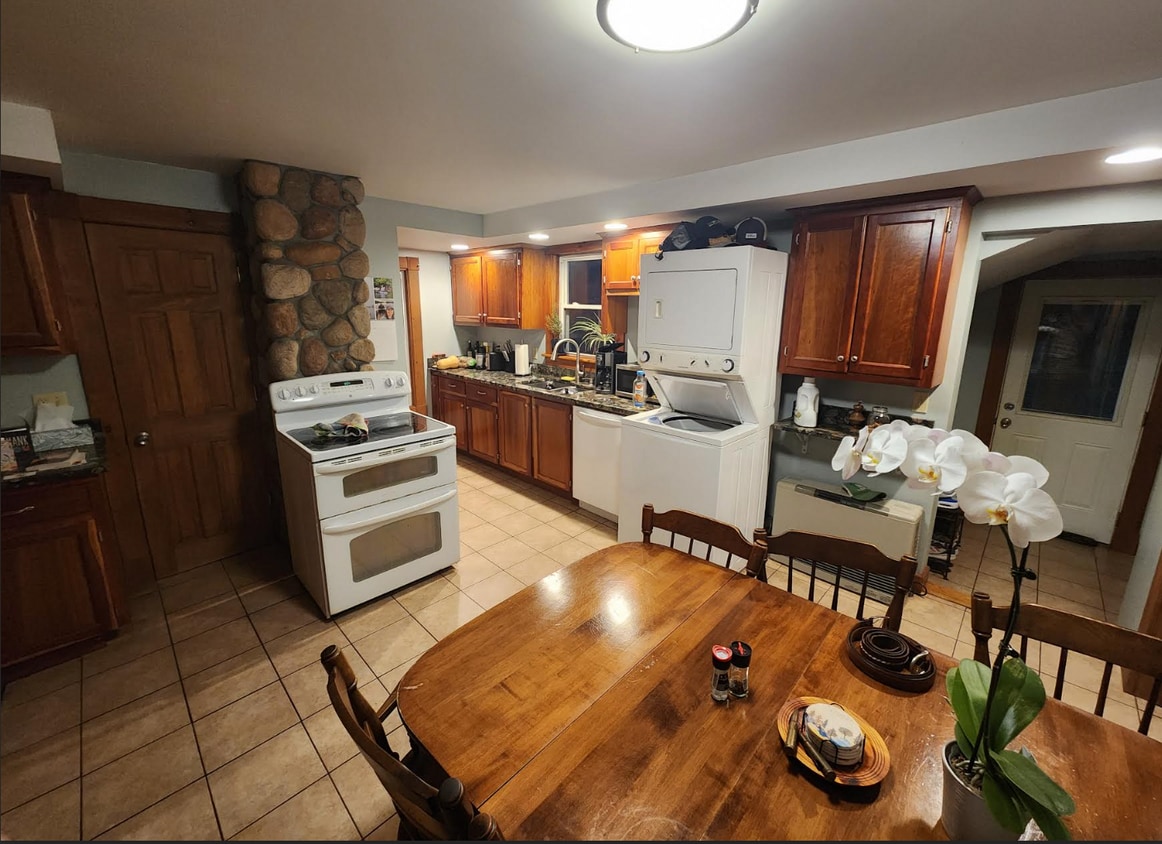 Foto principal - 98 River St