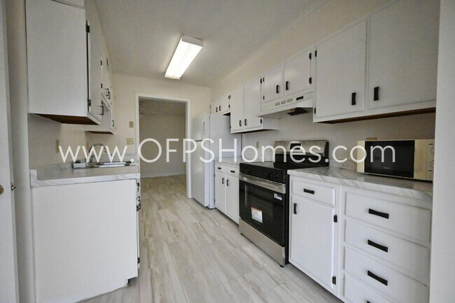 Foto del edificio - 1209 Quail Lake Blvd