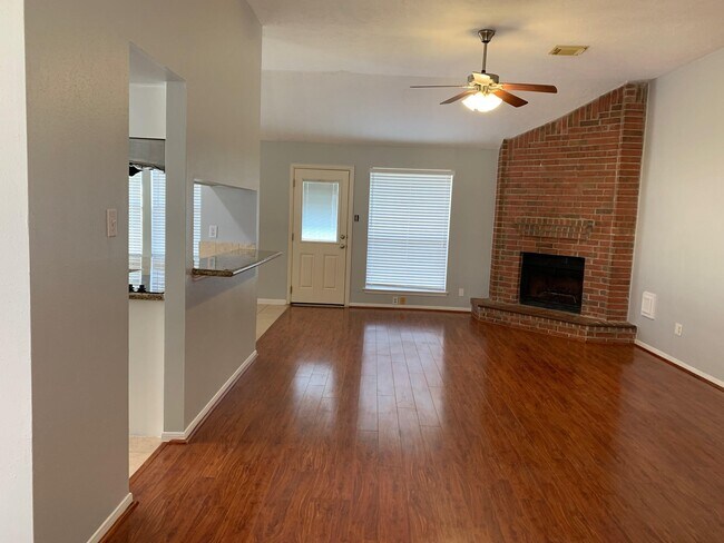 Building Photo - 3111 Lazy Brook Dr