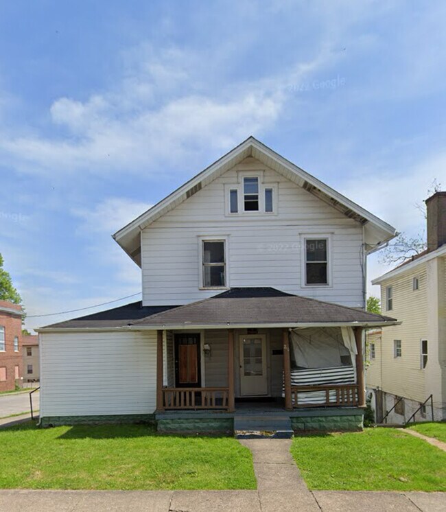 Building Photo - 210 Delaware Ave