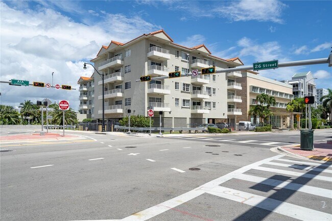 Foto del edificio - 2600 Collins Ave