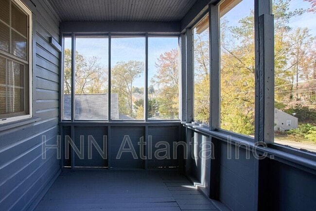 Foto del edificio - 150 Hedges St SE