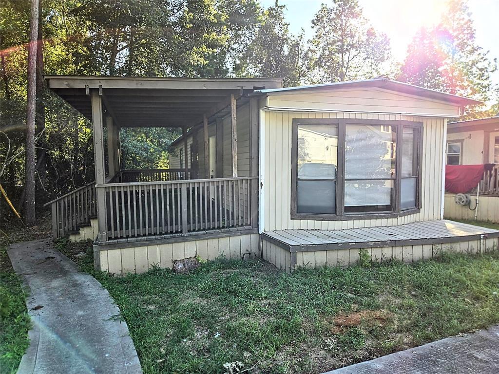 Foto principal - 858 Queenswood St