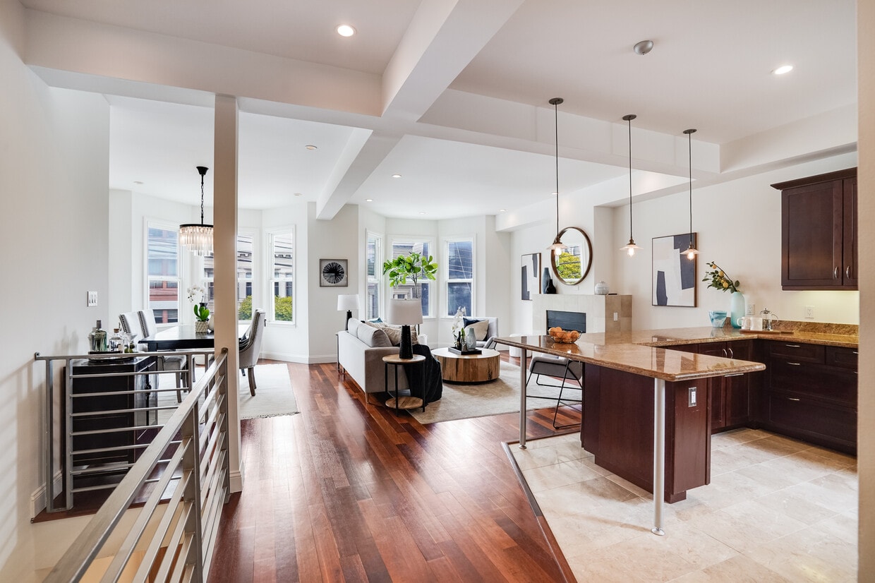 Foto principal - 2727 Sutter St