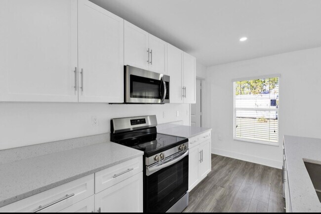 Foto del edificio - 1949 Quintero Ln