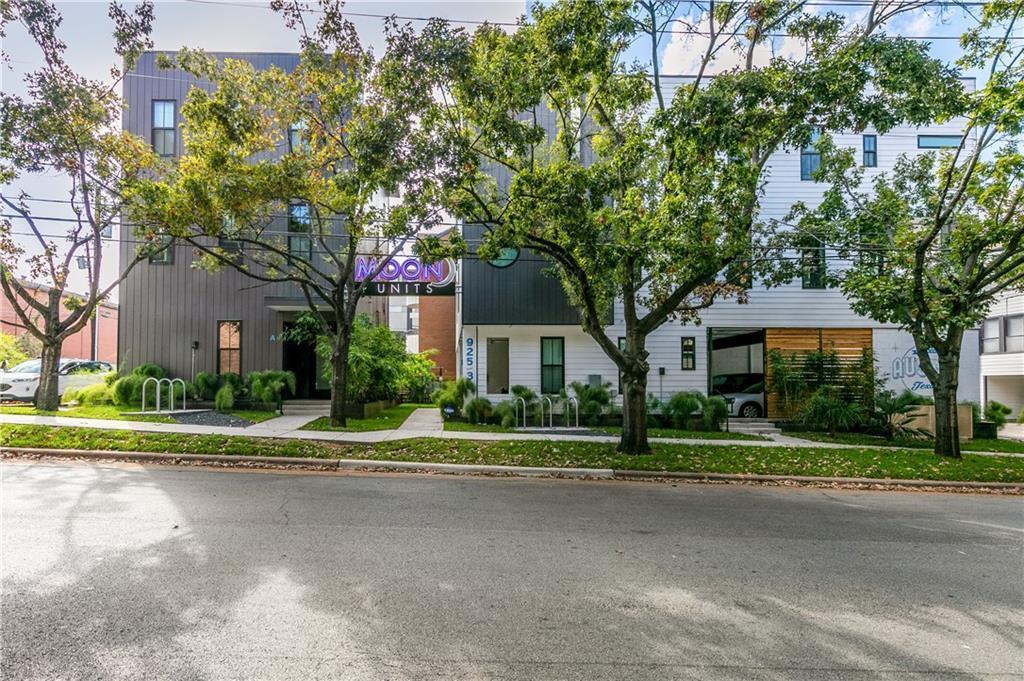 Foto principal - 925 E 30th St