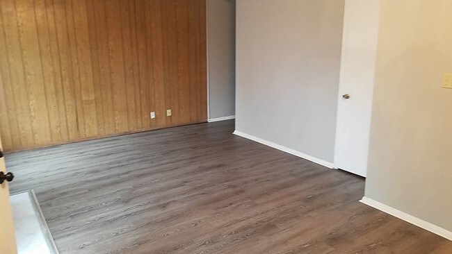 Foto del edificio - 9153 Cedarpark Ln NW