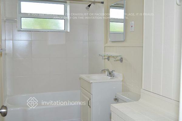 Foto del edificio - 1755 SW 37th Way