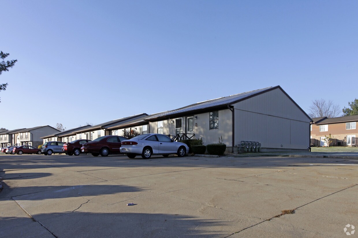 403421 Waterside Ave, Canal Fulton, OH 44614 Apartments in Canal