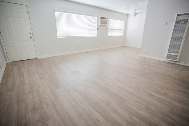 Building Photo - 14634 Blythe St