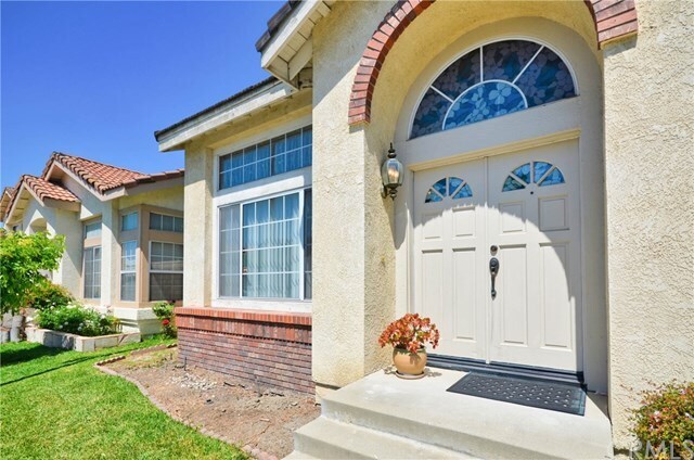 Building Photo - 5650 Rostrata Ave