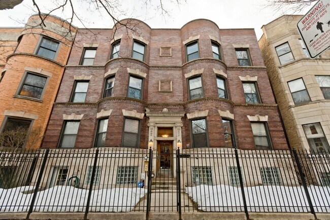 Foto del edificio - 4348 N Kenmore Ave