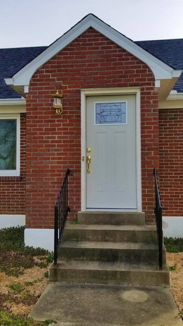 Foto del edificio - CHECK ME OUT!  3 Bedrooms, 2 Full Baths, B...