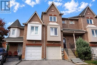 Building Photo - 94 Kelso Crescent