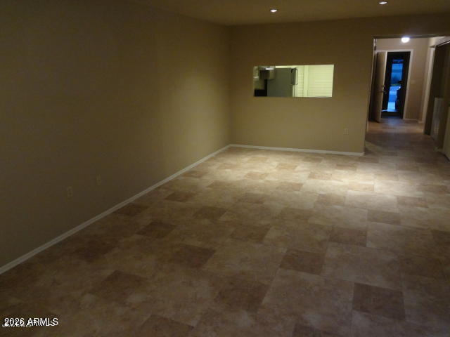 Foto del edificio - 1423 N Oak St