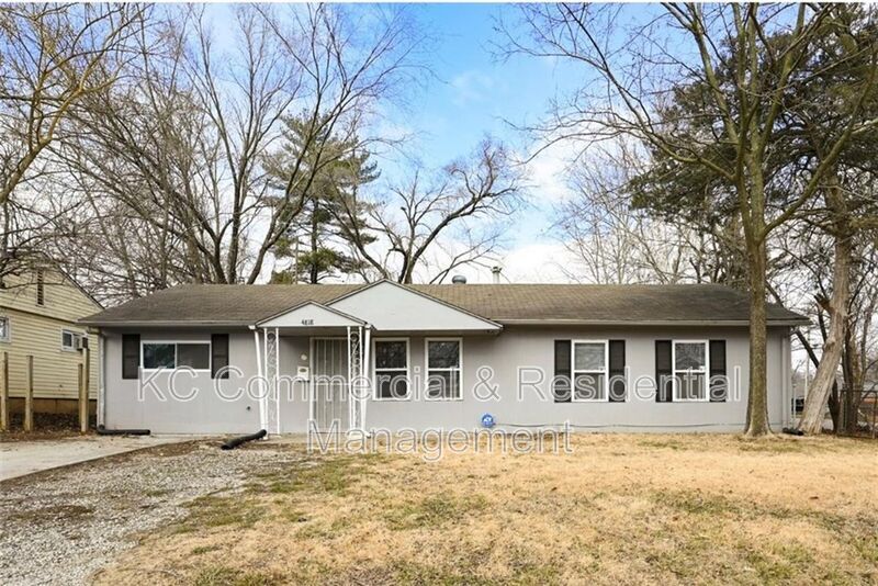 Primary Photo - 4818 E 45th St
