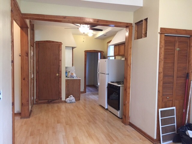 Building Photo - 1846 W Cullerton St