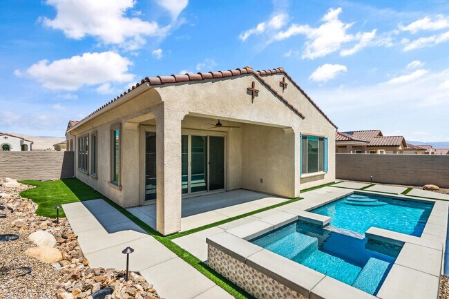 Building Photo - 29 Zinfandel