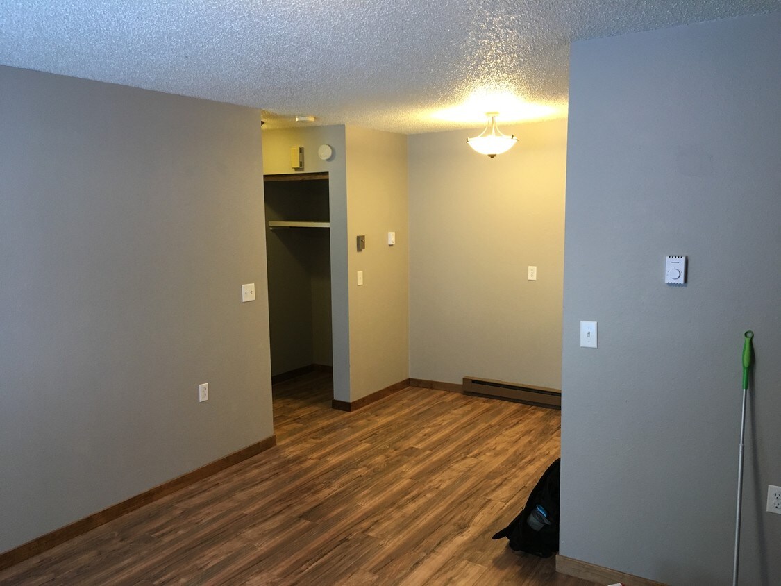 918 Smith St Unit 3, Woodburn, IA 50275 918 Smith St Woodburn, IA