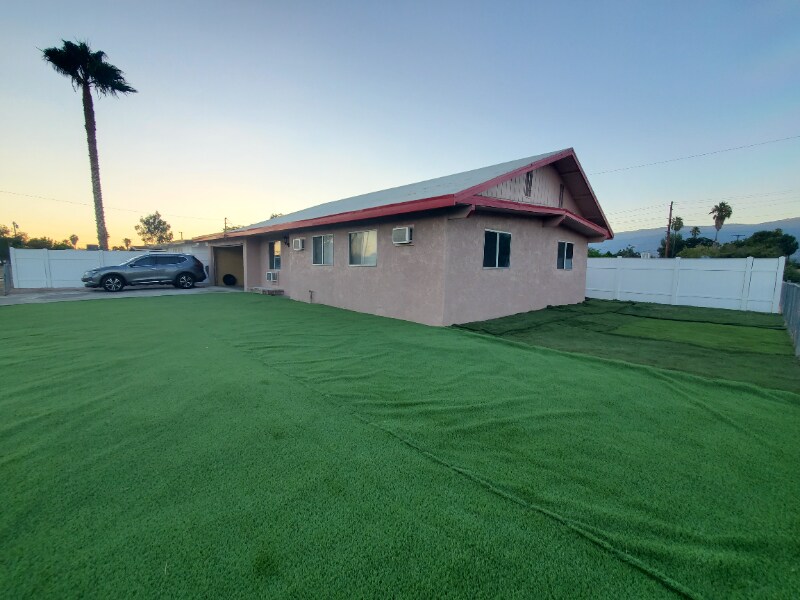 Foto principal - 25532 Union St