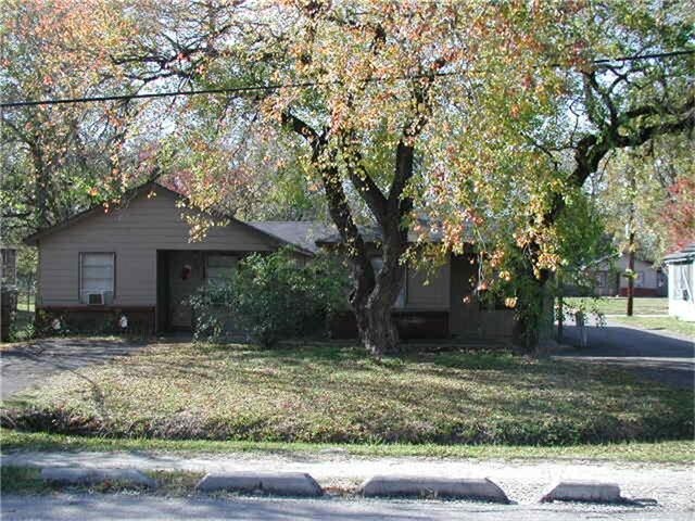 Building Photo - Lavender Oaks