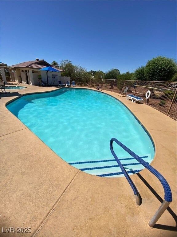 Foto del edificio - 5005 Glenarden Dr