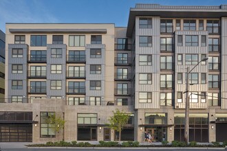 Building Photo - Cumulus SLU