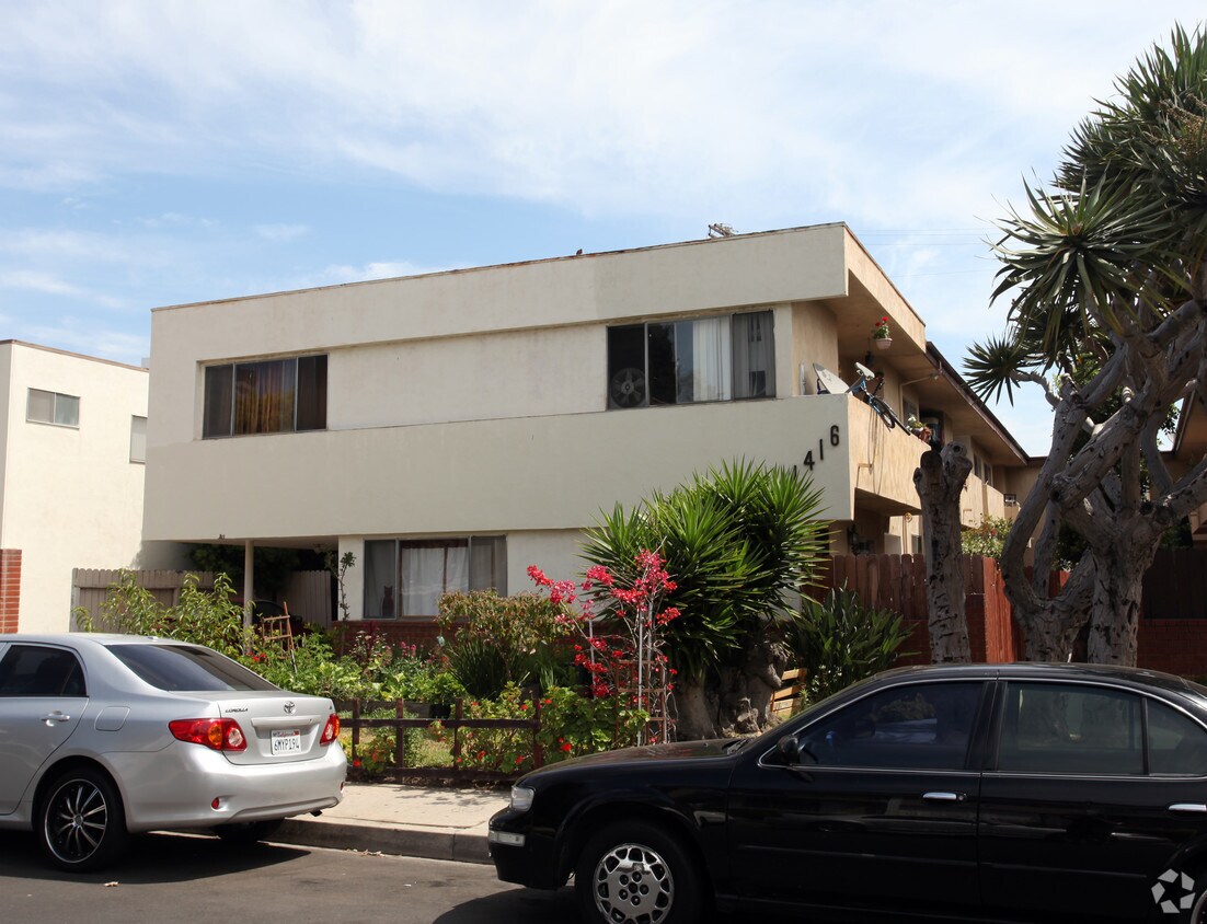 Building Photo - 1416 Brockton Ave