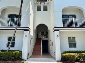 Building Photo - 8740 NW 97th Ave