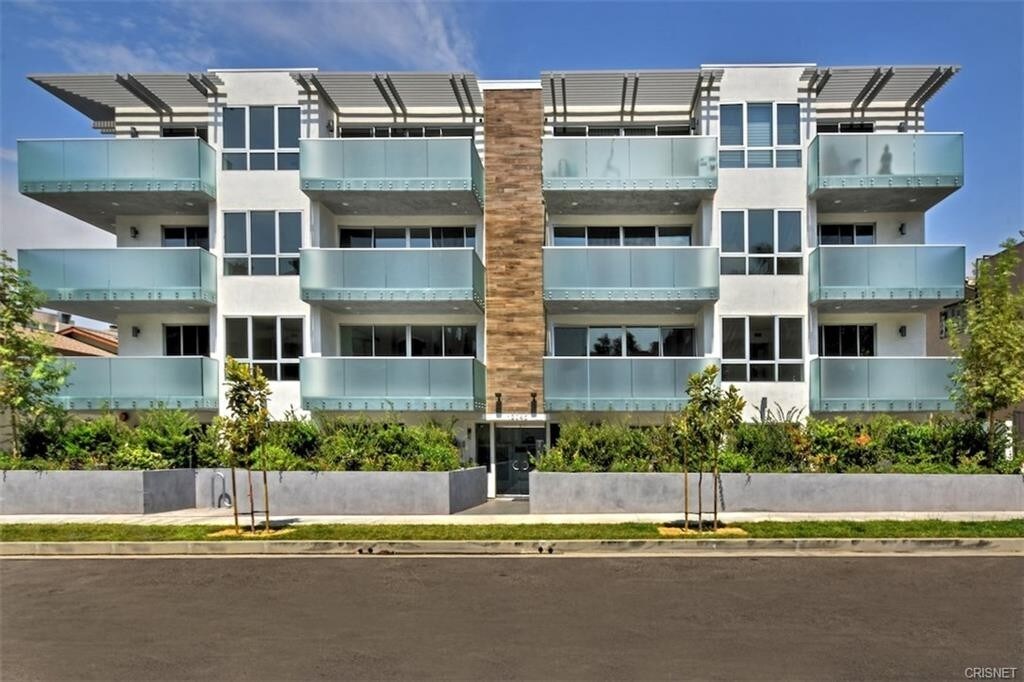 12045 Guerin St, Studio City, CA 91604 Condo for Rent in Studio City