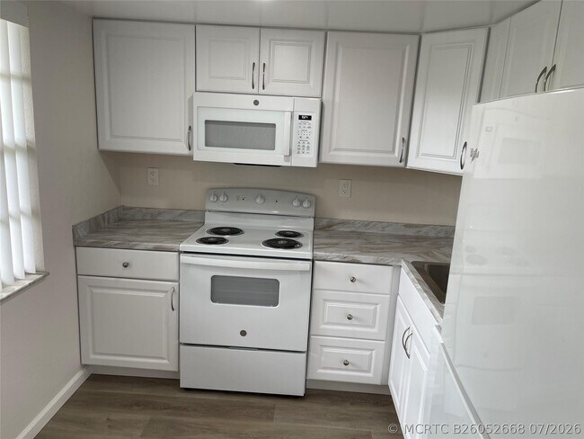 Building Photo - 3099 NW 48th Ave