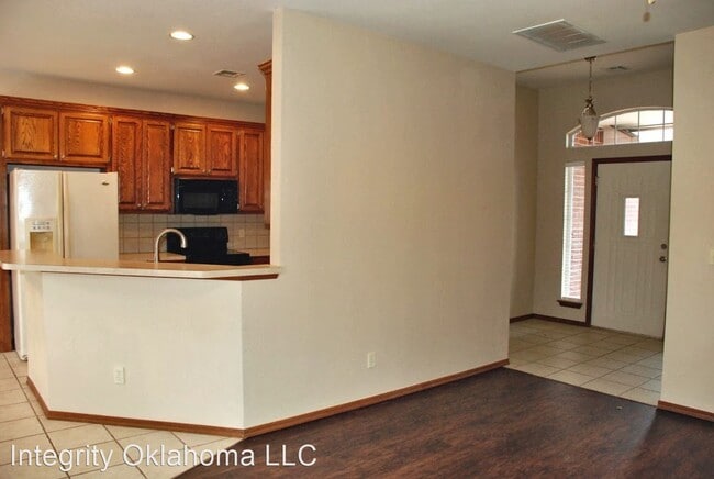Building Photo - 4 br, 2 bath House - 7533 Northwest 131st ...