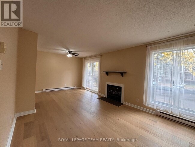 Photo du bâtiment - 200 Fenerty Ct