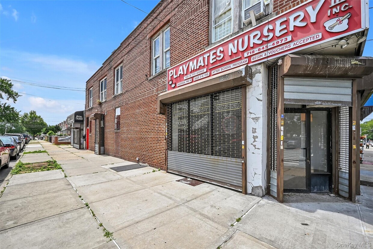 Building Photo - 126-18 111th Ave