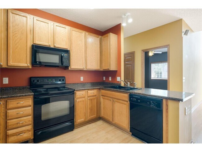 Foto del edificio - 18313 Key W Ct