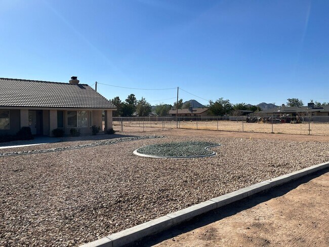 Foto del edificio - 3 bedroom, 2 bathroom in Apple Valley!
