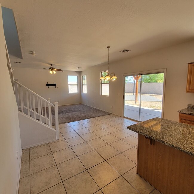 Foto del edificio - Bright 4Bdm 3Ba Goodyear home