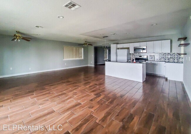 Building Photo - 3 br, 2 bath House - 5132 Round Rock Drive