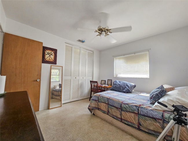 Foto del edificio - 2066 High Ridge Dr