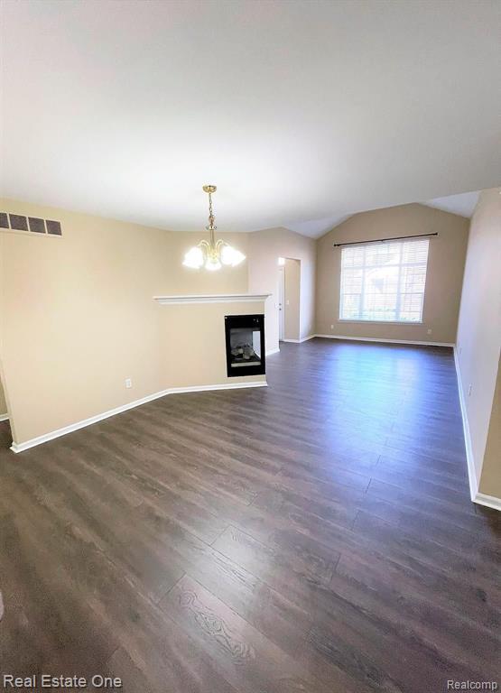 Foto del edificio - 4103 Cameron Cir