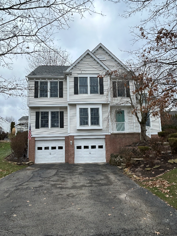 Foto principal - 509 Bluegrass Dr
