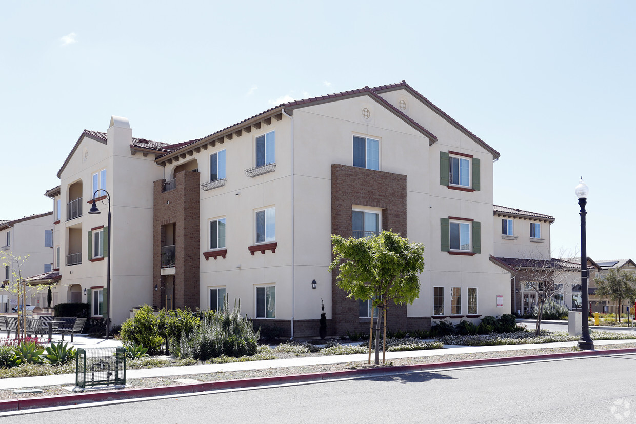 Foto del edificio - Adagio Apartments