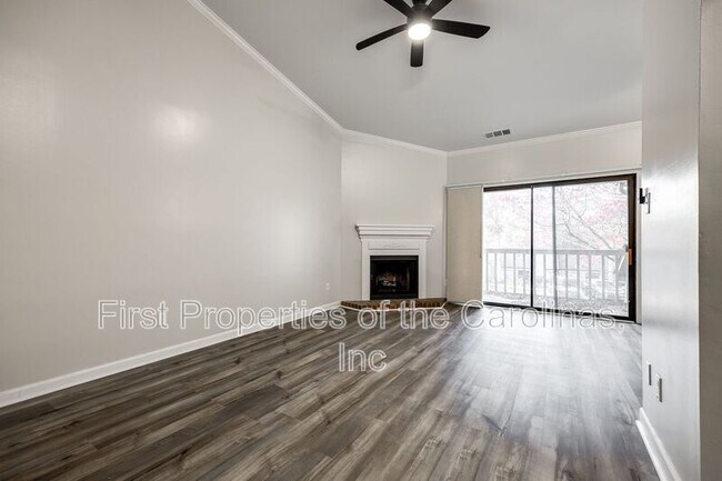 Building Photo - 4158-F Charlotte Hwy