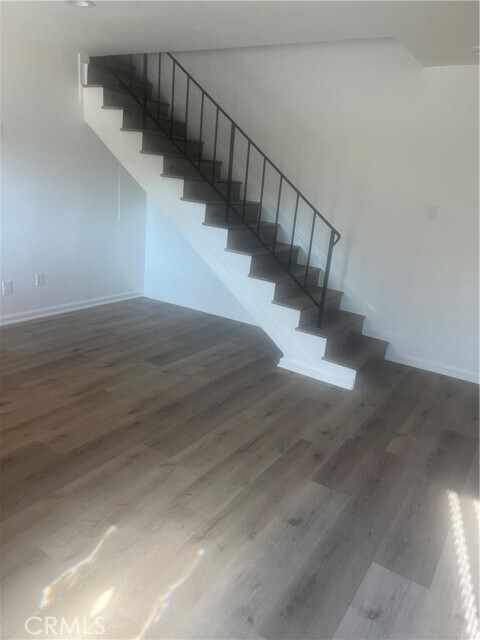 Foto del edificio - 384 N Wilson Ave