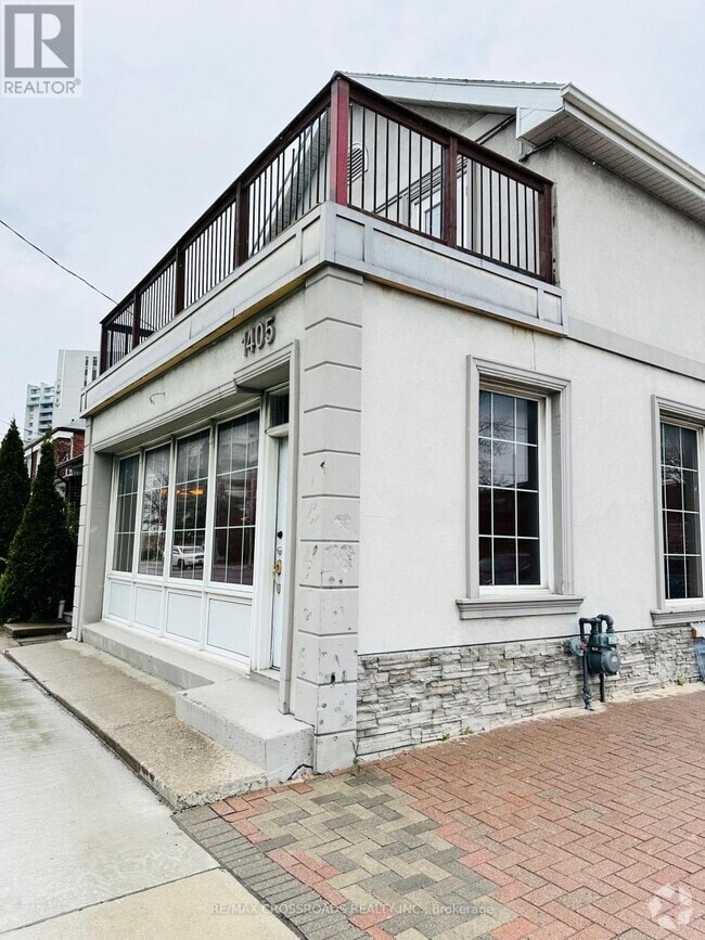 Building Photo - 1405 Woodbine Ave