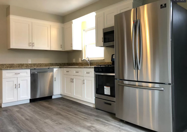 Building Photo - Single Family Home at 621 Park Ave , Loveland
