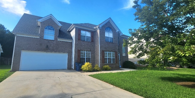 Building Photo - 7641 Crestwicke Crossing Dr