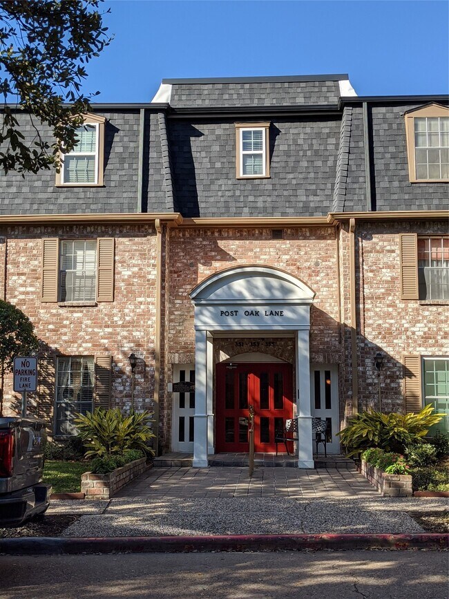 Foto del edificio - 351 N Post Oak Ln
