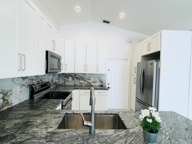 Foto del edificio - 4354 Mahogany Ridge Dr