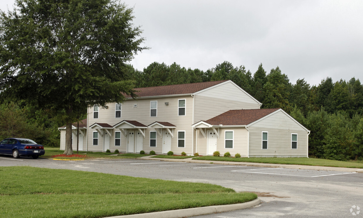 Foto del edificio - Chuckatuck Square